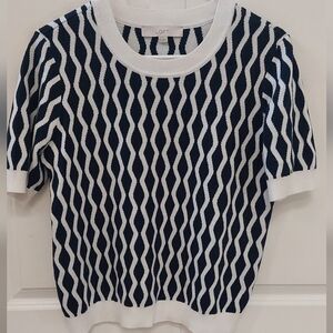 LOFT Short Sleeve Top in Navy and White Size M